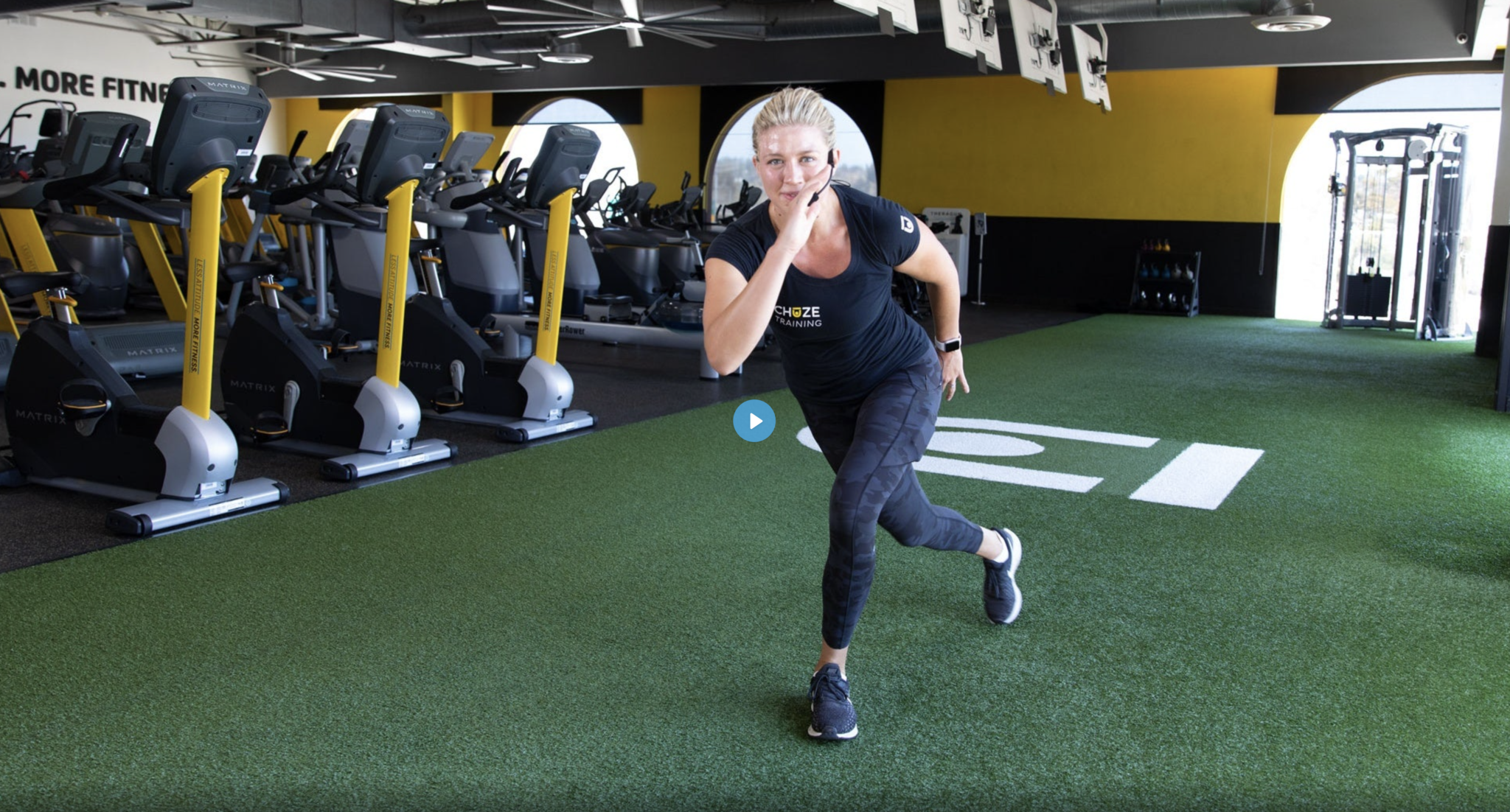 Coach Ashton teaching a 10-minute bodyweight workout on iChuze Fitness